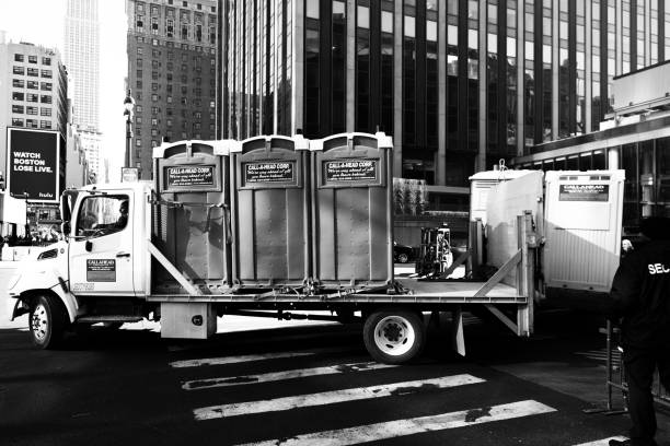 Portable Toilet Options We Offer in Palos Park, IL